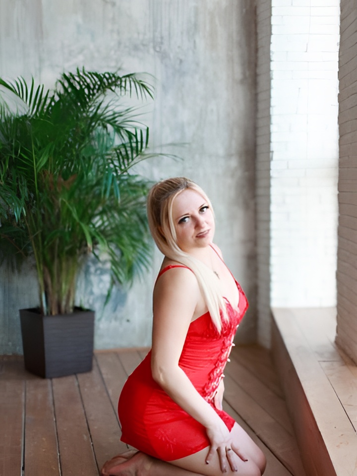 Екатерина привлекальеная девушка из Батайска цена от 3000 руб