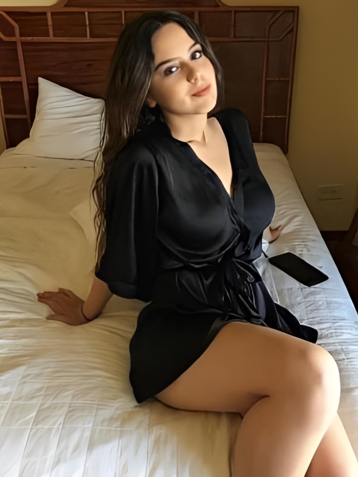 Виталина привлекальеная девушка из Батайска цена от 3000 руб