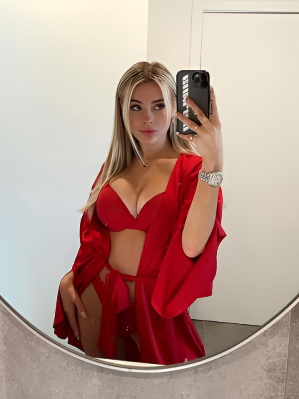 Белослава привлекательная девушка из Батайска цена от 1500 руб