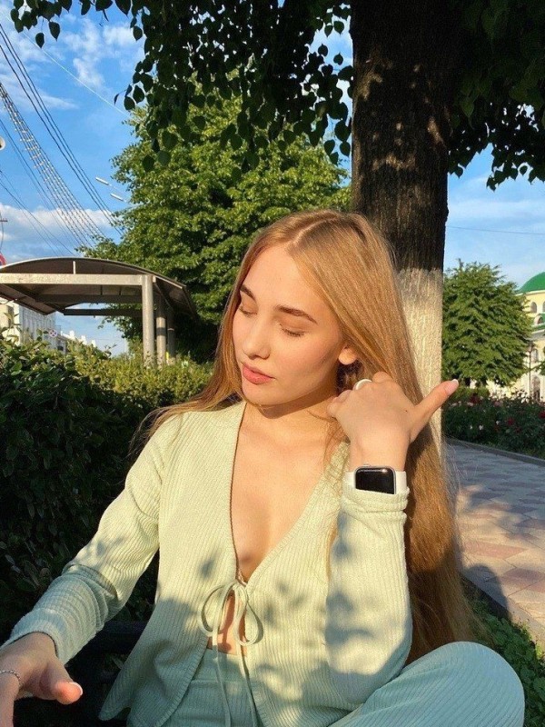 Милана привлекательная девушка из Батайска цена от 3000 руб